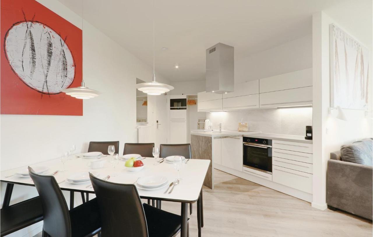 Stunning Apartment In Luebeck Travemuende With Wifi Екстериор снимка